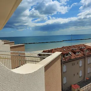 residenza-casa-del-sole-appartamento.emilia-romagnahotels.net/